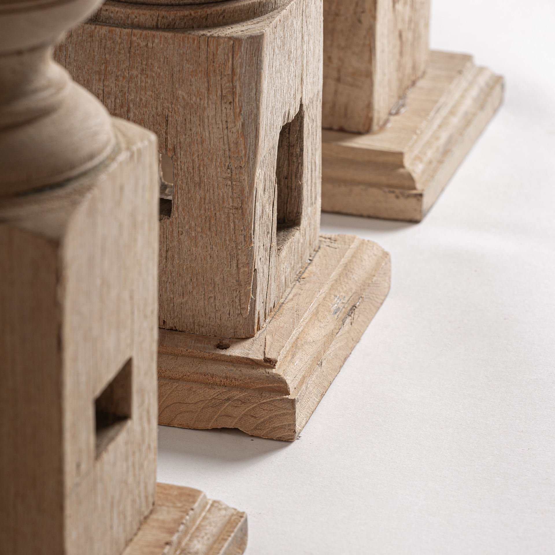 Diffen Candle Holder