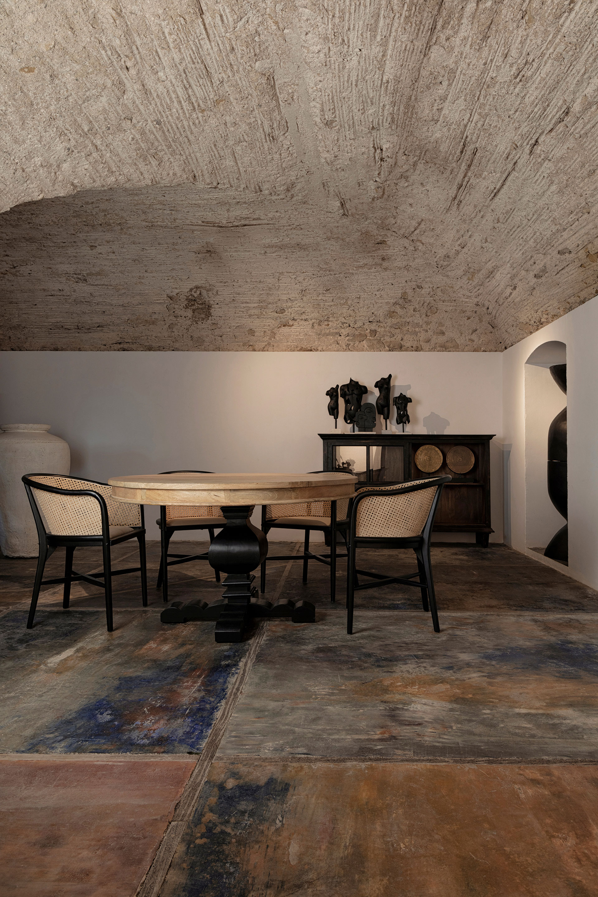 Nuchell Armchair