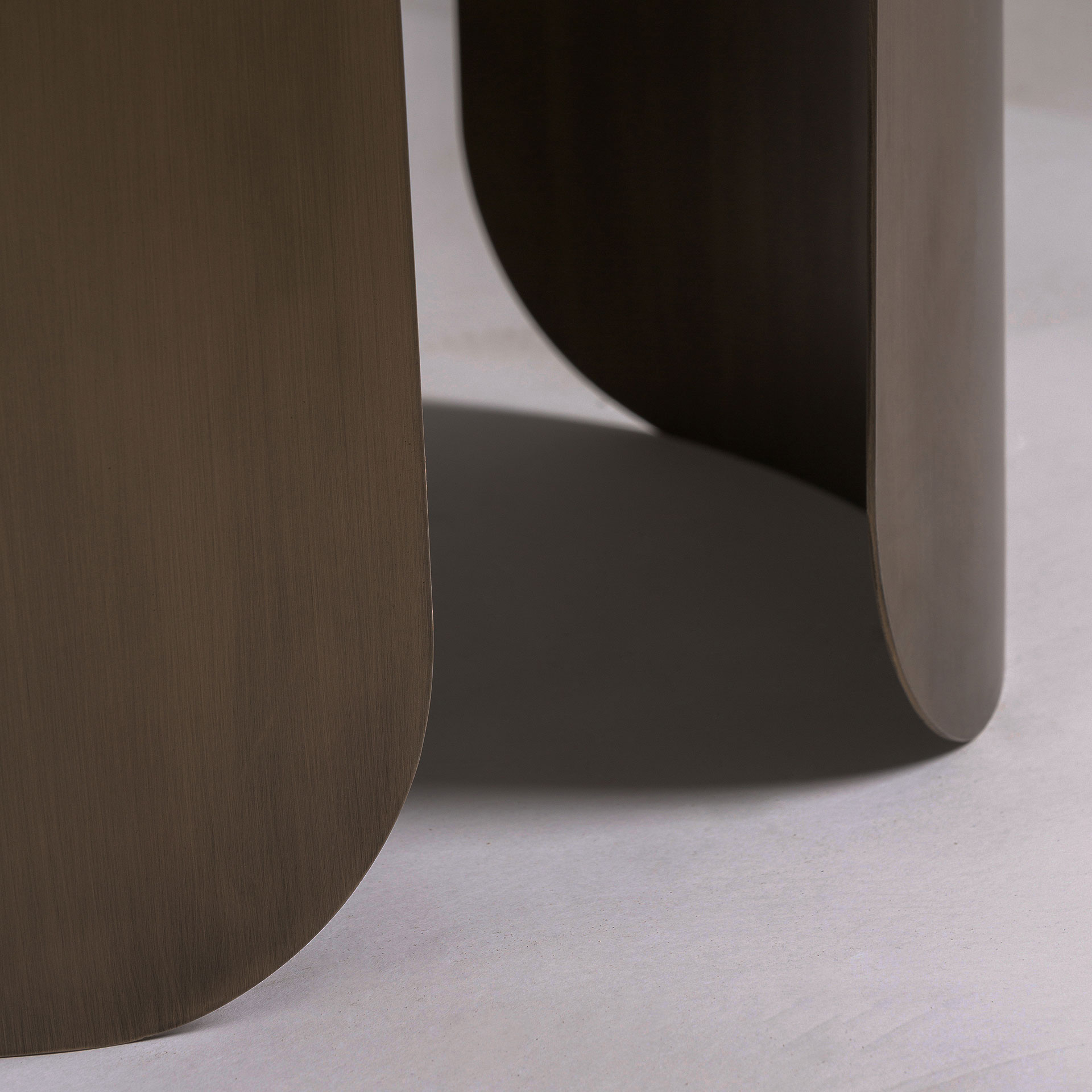 Vincent Dining Table