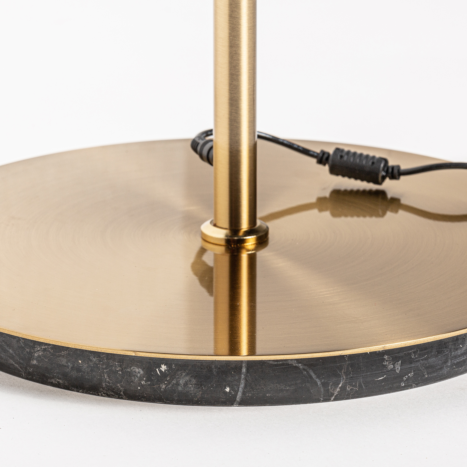 Malik Floor Lamp