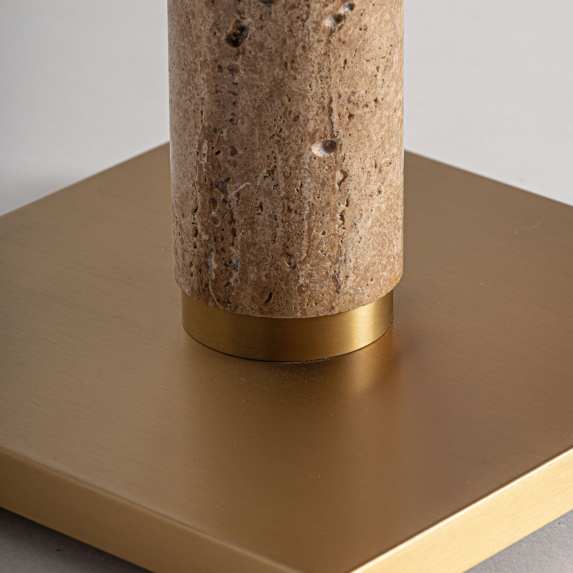 Alinda Floor Lamp