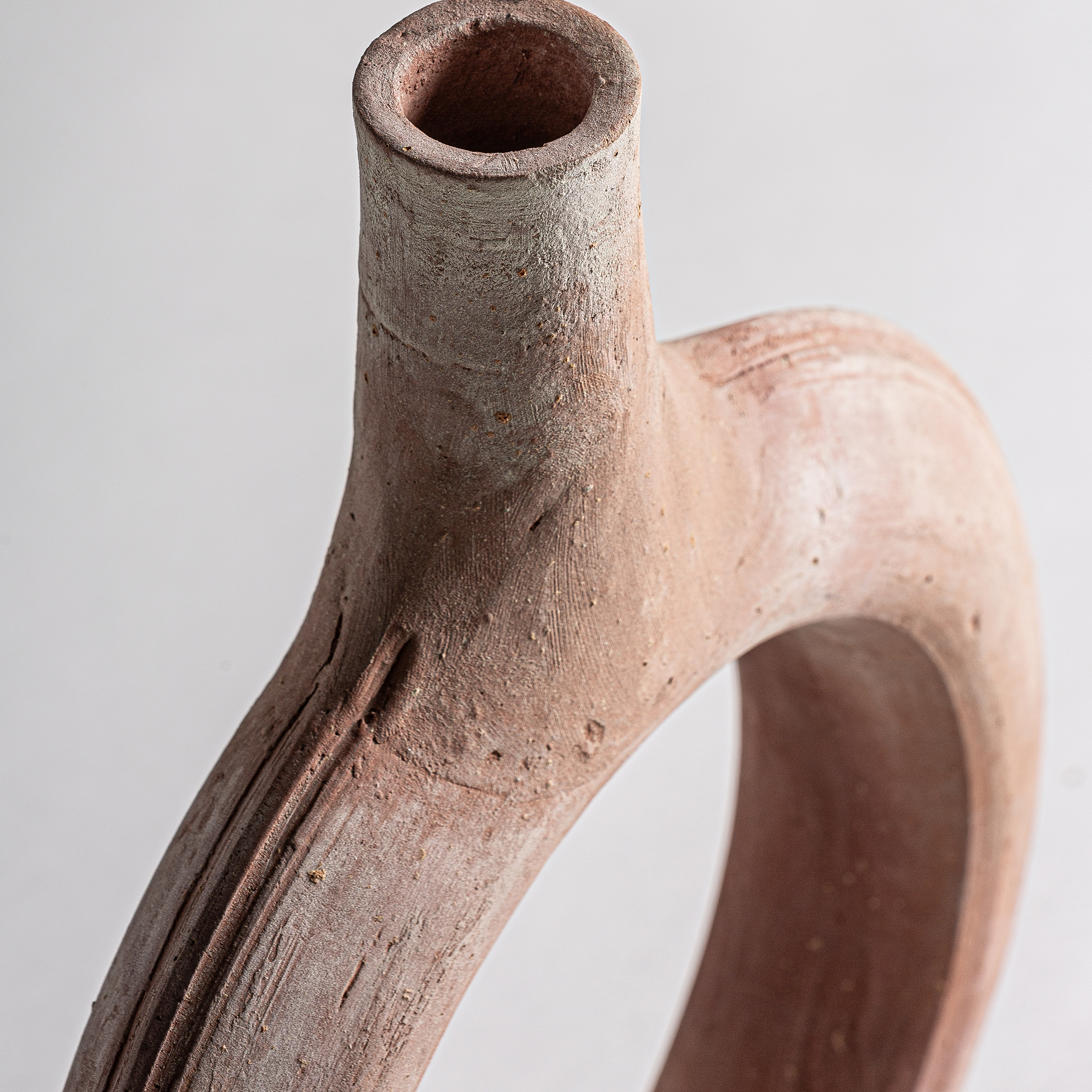 Aiksten Vase