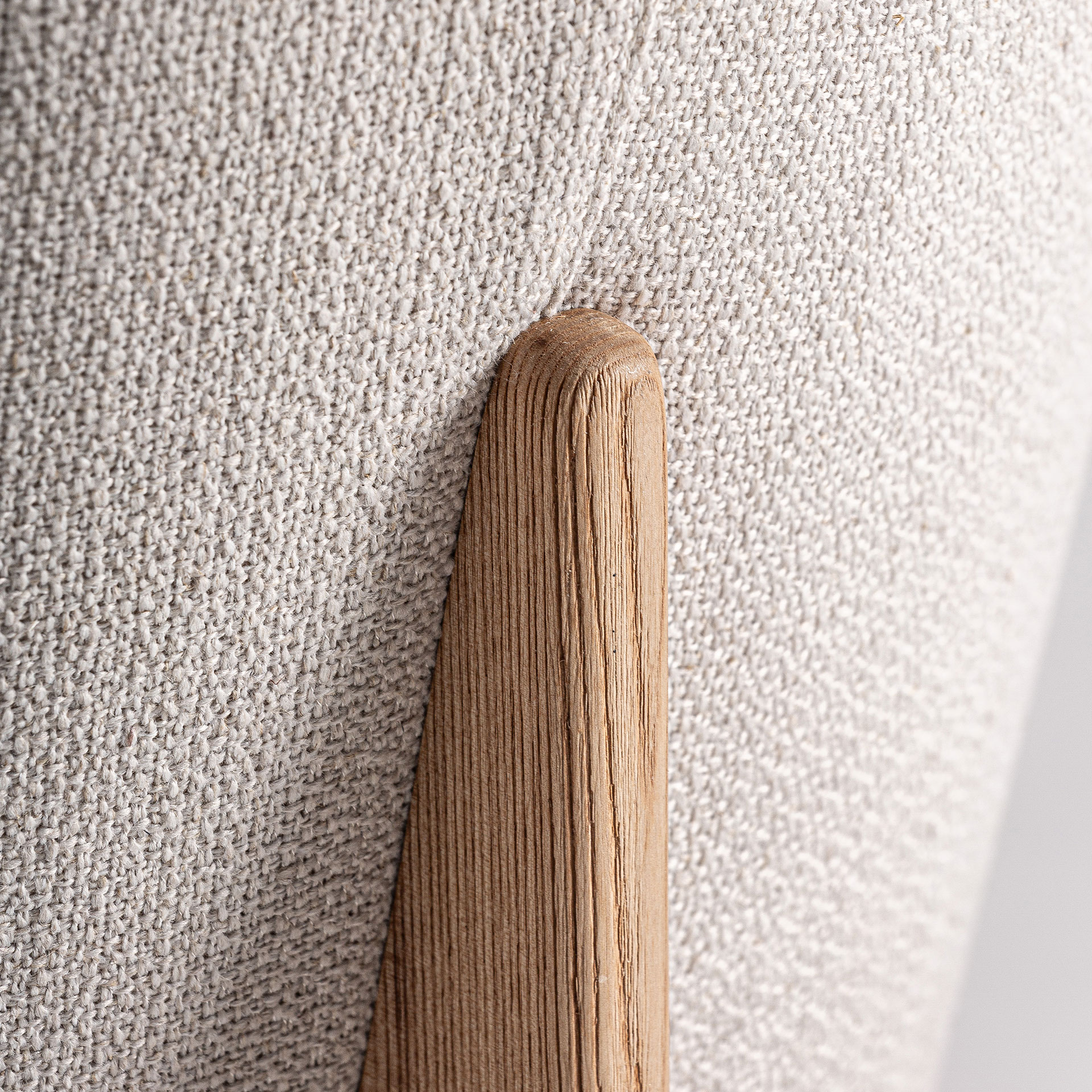Nera Chair