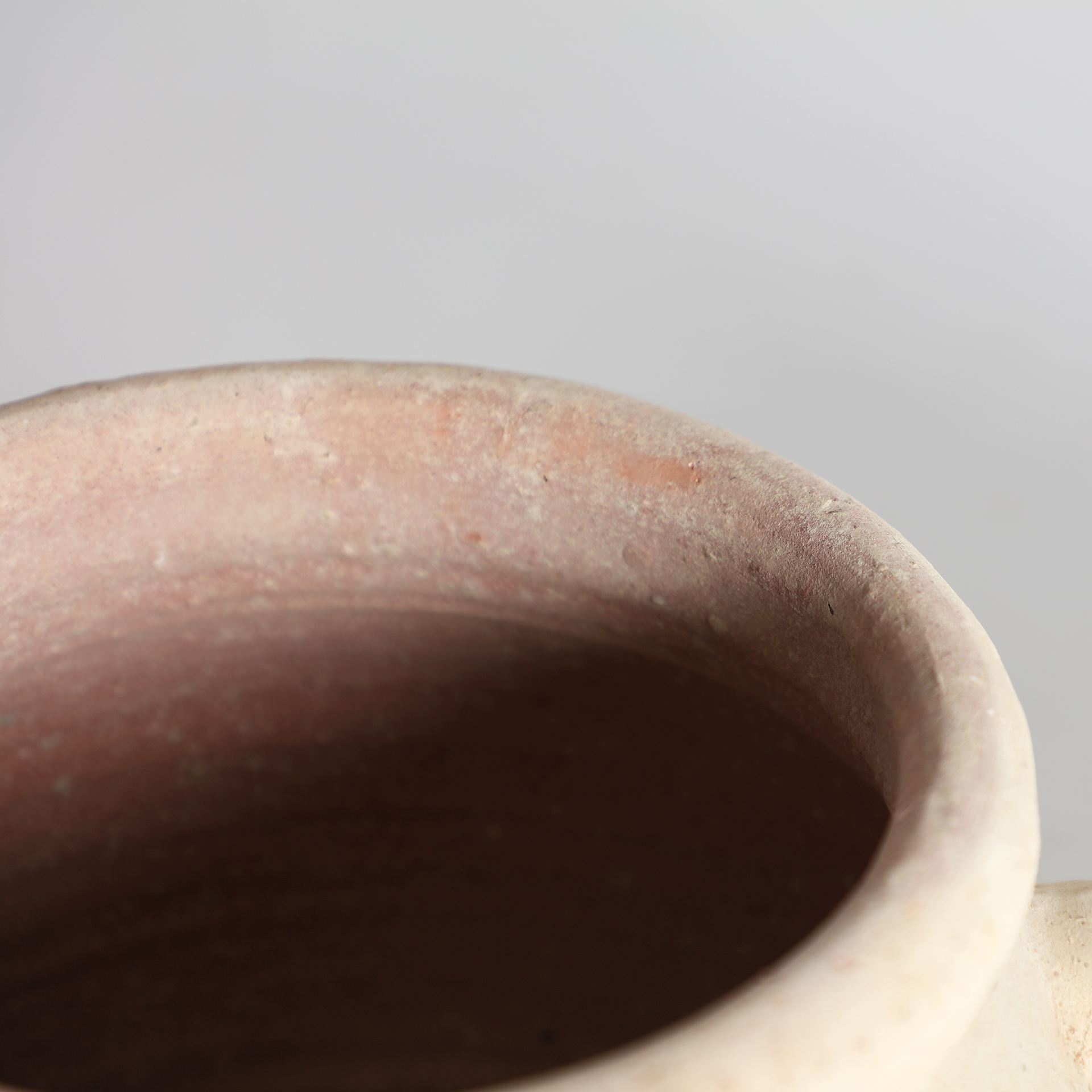 Kalessian Vase