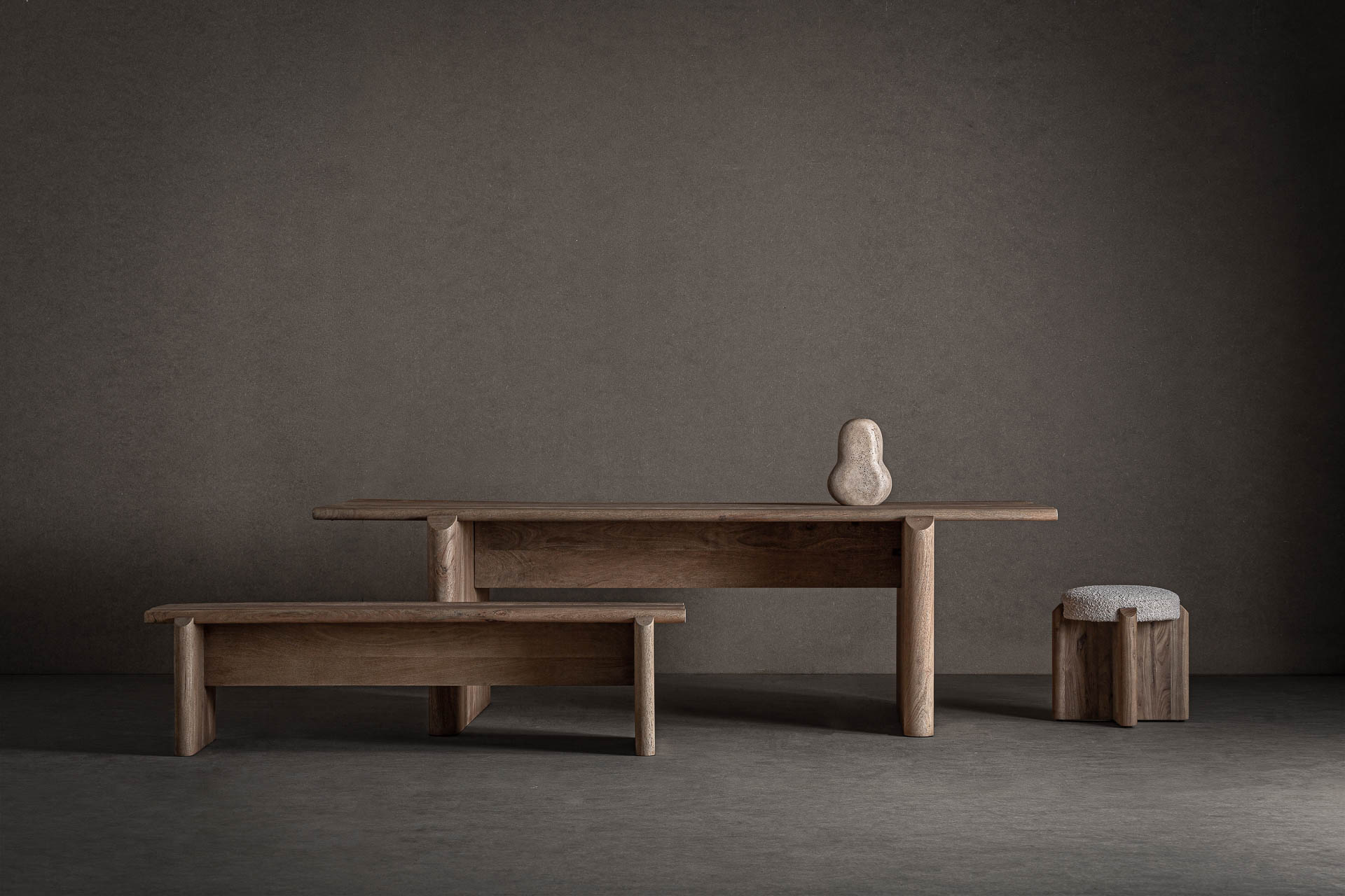 Jacarda Bench