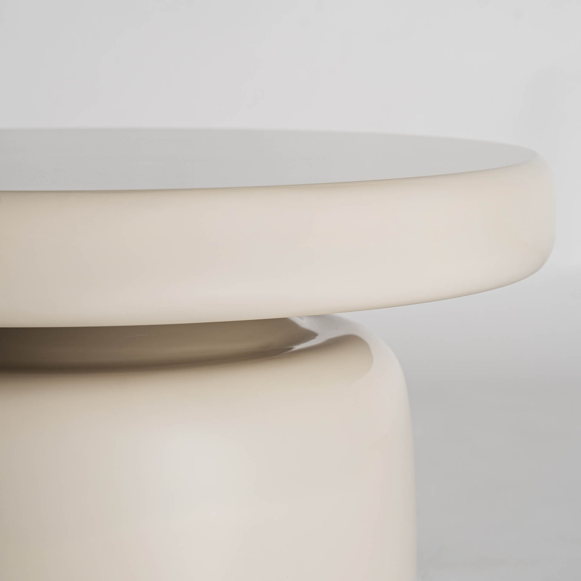 Zorian Side Table