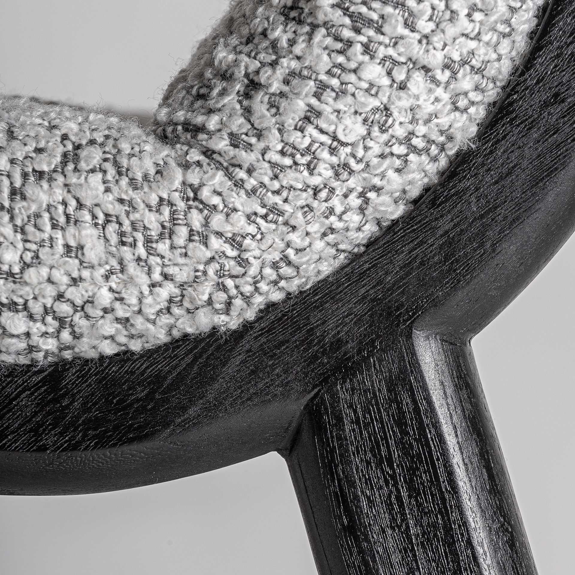Jacarda Bar Stool