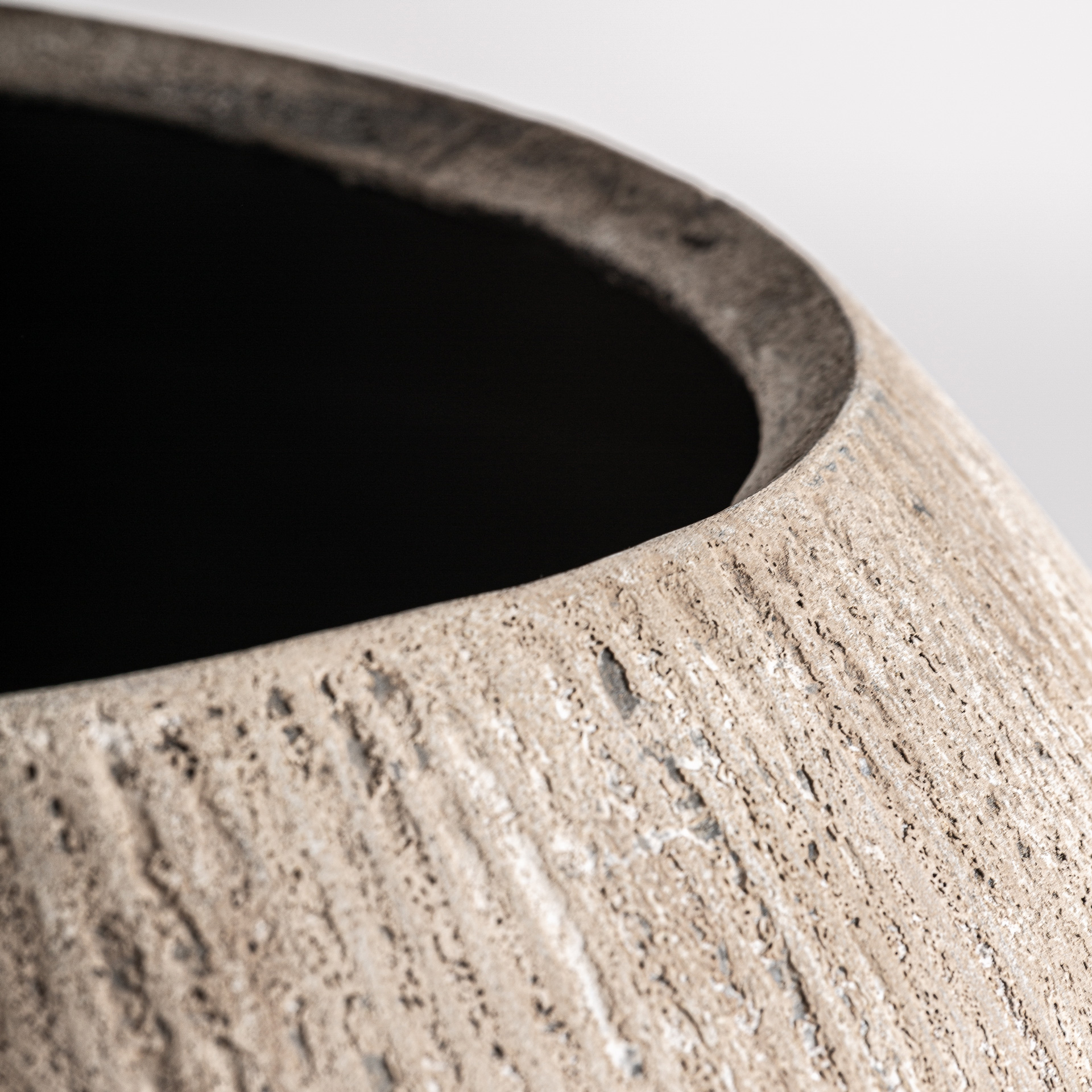 Bynell Vase